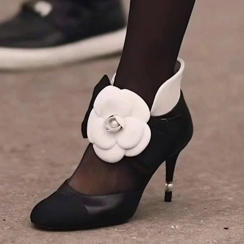 Туфли-лодочки на каблуке с полевыми цветами в стиле пэчворк, металлические кожаные пикантные туфли на каблуке с острым носком и жемчугом, новые поступления, модная женская современная обувь
Туфли-лодочки на каблуке с полевыми цветами в стиле пэчворк, металлические кожаные пикантные туфли на каблуке с острым носком и жемчугом, новые поступления, модная женская современная обувь