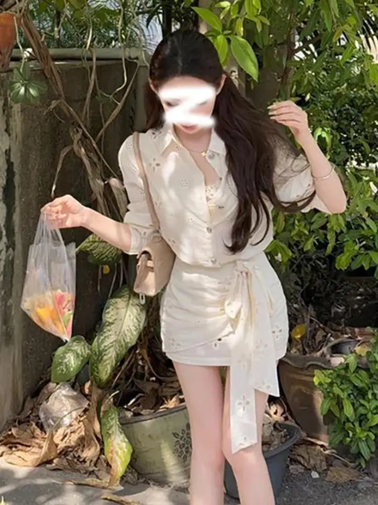 Elegant Hollow out Shirt Dress Set Women's Fashion Spring Collection Sweet Style Long Sleeve Cotton Suit for Date
Elegant Hollow out Shirt Dress Set Women's Fashion Spring Collection Sweet Style Long Sleeve Cotton Suit for Date