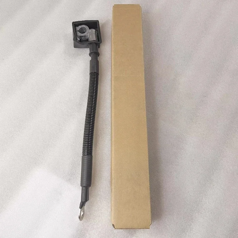 TA16931 for John Deere 6E1504PL Tractor Original Parts 1404 6E1004 Battery Negative Cable
TA16931 for John Deere 6E1504PL Tractor Original Parts 1404 6E1004 Battery Negative Cable