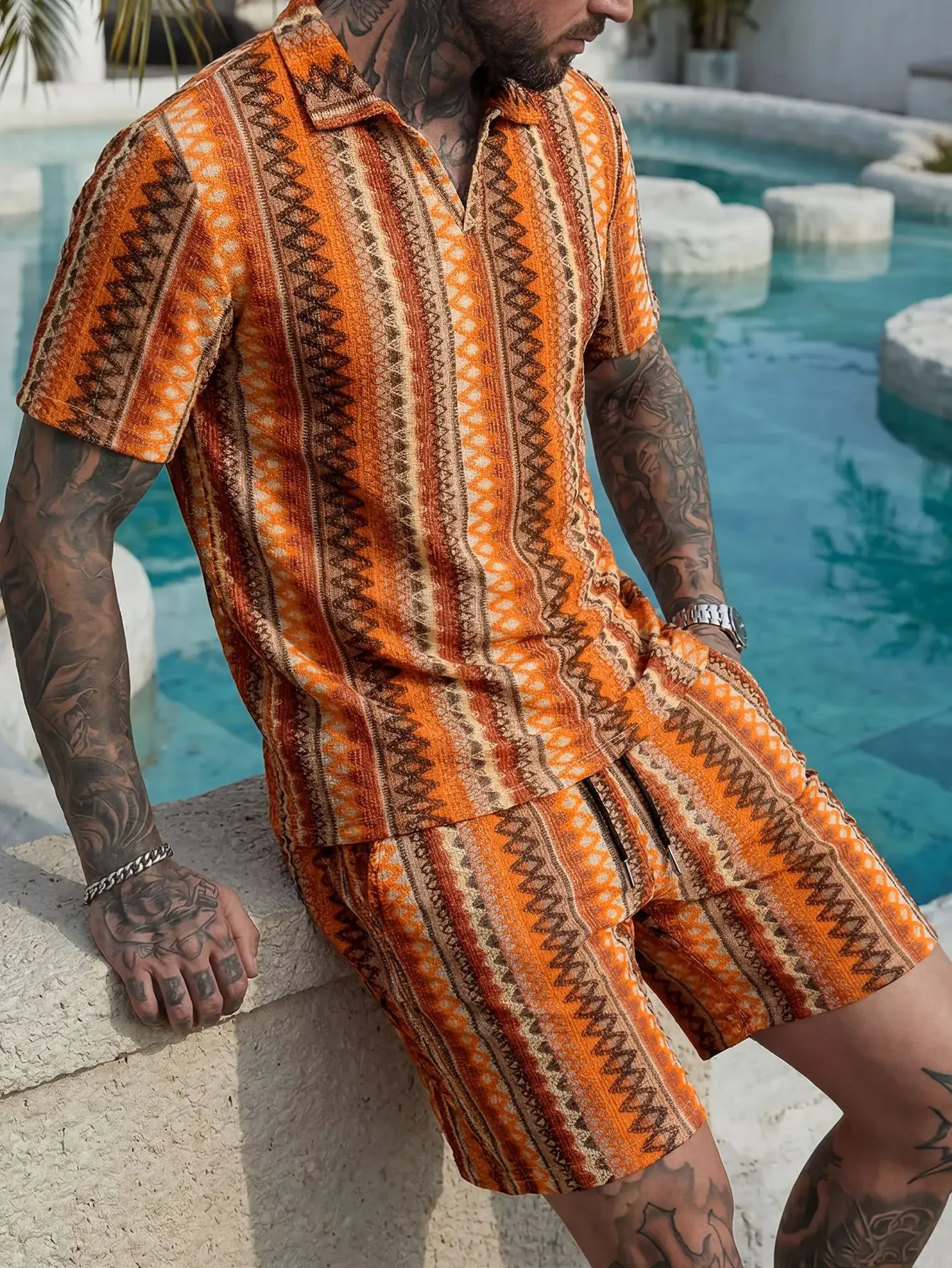 Men's Retro Striped Knit Polo Shirt - Casual V-Neck Short Sleeve Vintage Textured Top for Streetwear Style
Men's Retro Striped Knit Polo Shirt - Casual V-Neck Short Sleeve Vintage Textured Top for Streetwear Style
