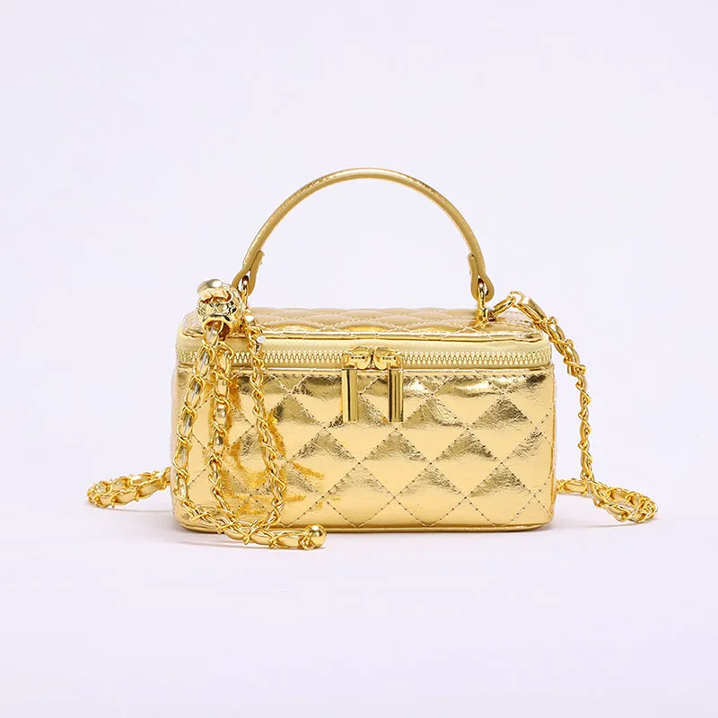 Новая маленькая квадратная сумка через плечо, сумка на цепочке для женщин, роскошная сумка из искусственной кожи, женская сумка через плечо, сумка через плечо, высокое качество
Новая маленькая квадратная сумка через плечо, сумка на цепочке для женщин, роскошная сумка из искусственной кожи, женская сумка через плечо, сумка через плечо, высокое качество