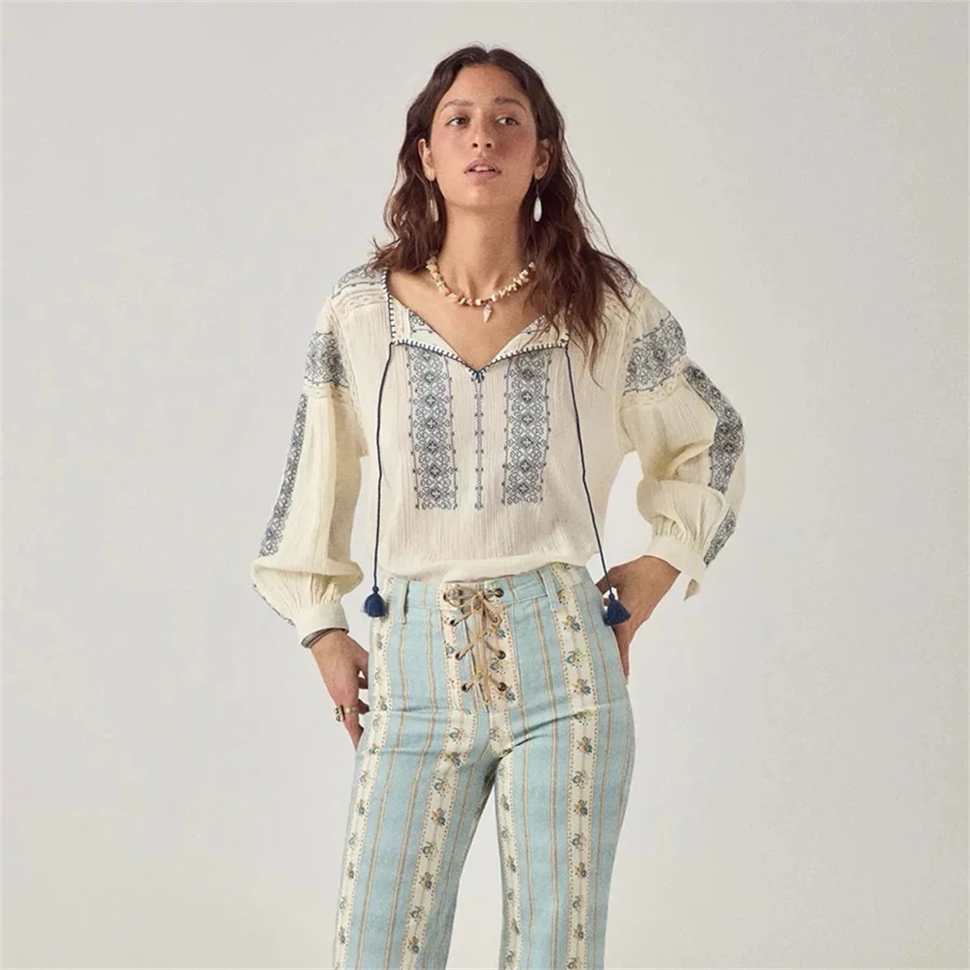 Paris Louis Ethnic Style Shirt with Belt French Style Loose Fit Cotton Long Sleeve V-Neck Women's Premium Spring Fashion
Paris Louis Ethnic Style Shirt with Belt French Style Loose Fit Cotton Long Sleeve V-Neck Women's Premium Spring Fashion