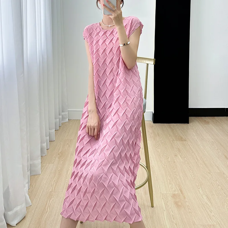 Miyake Tank Top Long Dress French Luxury Women's Korean Style Elegant Short Sleeve Pleated Dresses 2023 Fashion Summer New Style
Miyake Tank Top Long Dress French Luxury Women's Korean Style Elegant Short Sleeve Pleated Dresses 2023 Fashion Summer New Style