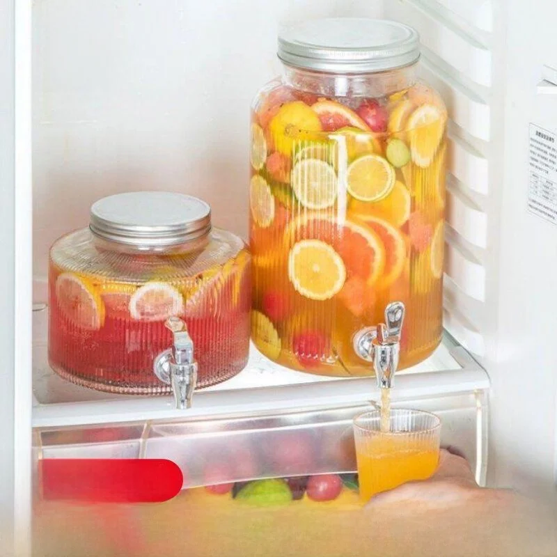 Large Capacity Glass Cold Water Pot with Tap for Fridge Food Grade Beverage Making Cold Brew Tea Juice Drink Bucket Home Use
Large Capacity Glass Cold Water Pot with Tap for Fridge Food Grade Beverage Making Cold Brew Tea Juice Drink Bucket Home Use