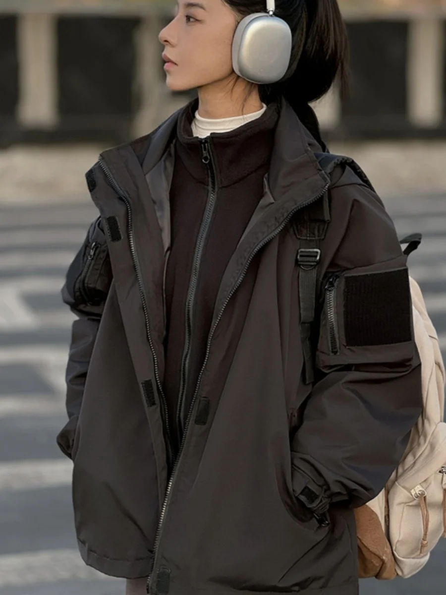 Мужская повседневная водонепроницаемая куртка-трансформер Thiened Tee-in-One в японском стиле для пар, осенне-зимняя, с капюшоном на молнии
Мужская повседневная водонепроницаемая куртка-трансформер Thiened Tee-in-One в японском стиле для пар, осенне-зимняя, с капюшоном на молнии