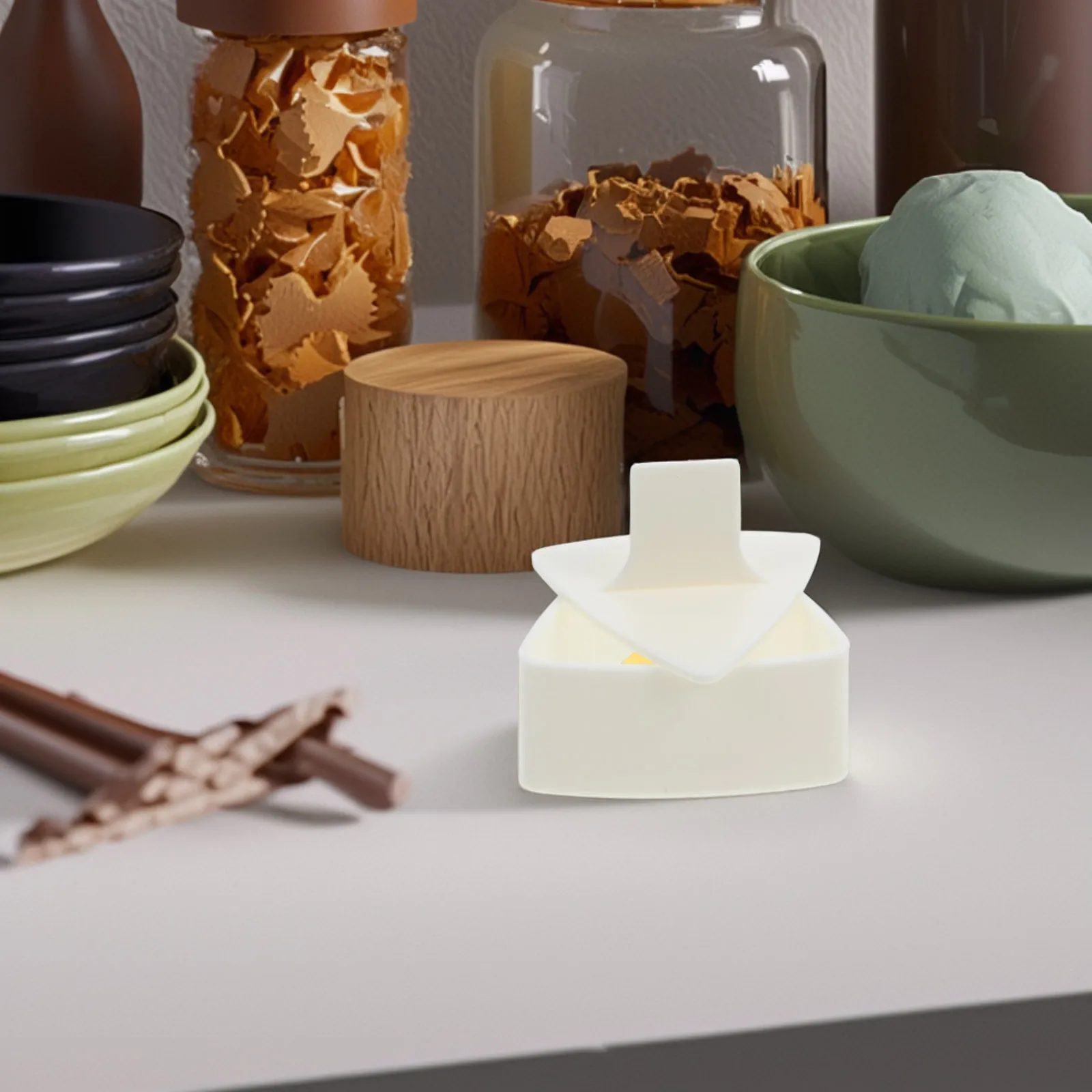 Triangle Rice Ball Sushi Mold Practical Reusable Onigiri Maker Tool Japanese Rice Ball Mold DIY Kitchen Gadget
Triangle Rice Ball Sushi Mold Practical Reusable Onigiri Maker Tool Japanese Rice Ball Mold DIY Kitchen Gadget