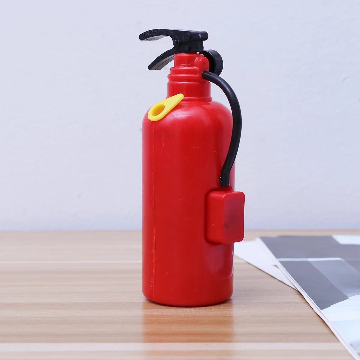 Novelty Toy Fire Extinguisher Water Toy Summer Beach Bath Swim Toy for Kids Play Children Boys Girls Gift Toys (Red)
Novelty Toy Fire Extinguisher Water Toy Summer Beach Bath Swim Toy for Kids Play Children Boys Girls Gift Toys (Red)