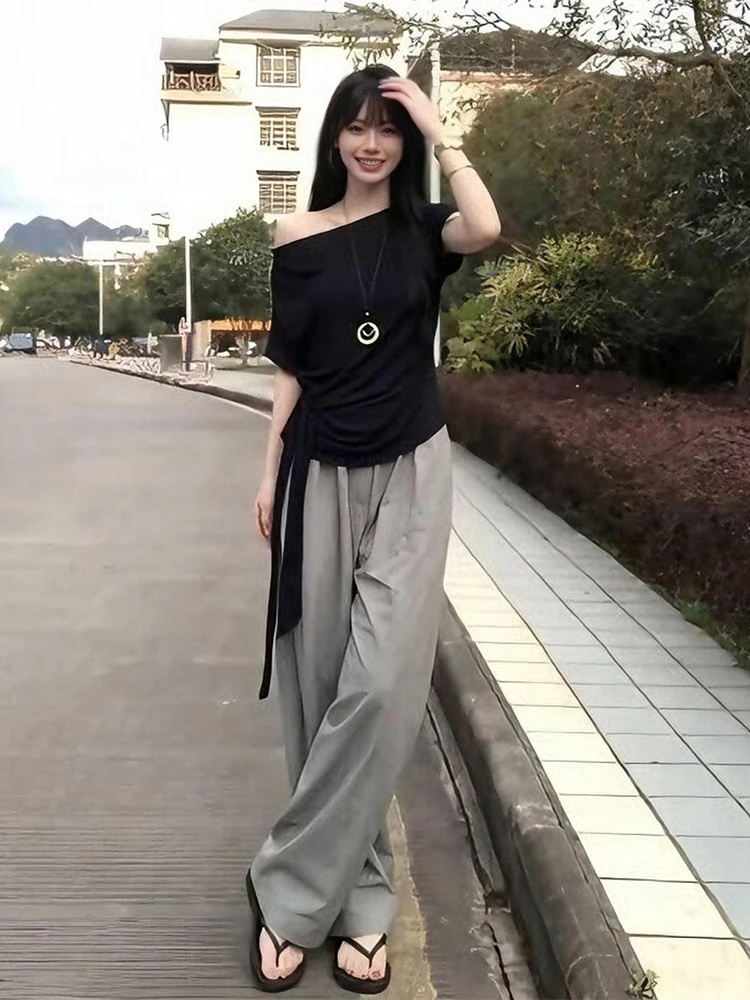 Trendy 2026 Summer Women's Grey Wide Leg Pants Black Asymmetrical Shoulder Top Fashionable Set Comfortable Short Sleeve round...
Trendy 2026 Summer Women's Grey Wide Leg Pants Black Asymmetrical Shoulder Top Fashionable Set Comfortable Short Sleeve round...