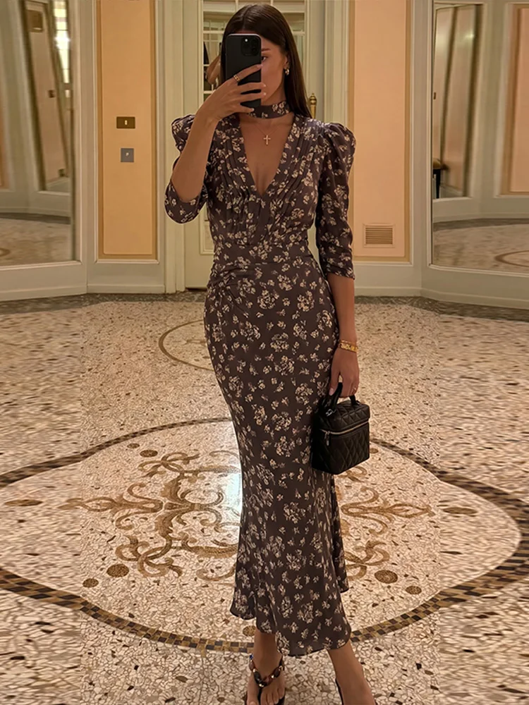 Chic Choker Neck Pleated Floral Print Mermaid Dress Slim Fit Flared Sleeve 2026 Summer Women Gown Cuasal Classy Lady Vestidos
Chic Choker Neck Pleated Floral Print Mermaid Dress Slim Fit Flared Sleeve 2026 Summer Women Gown Cuasal Classy Lady Vestidos