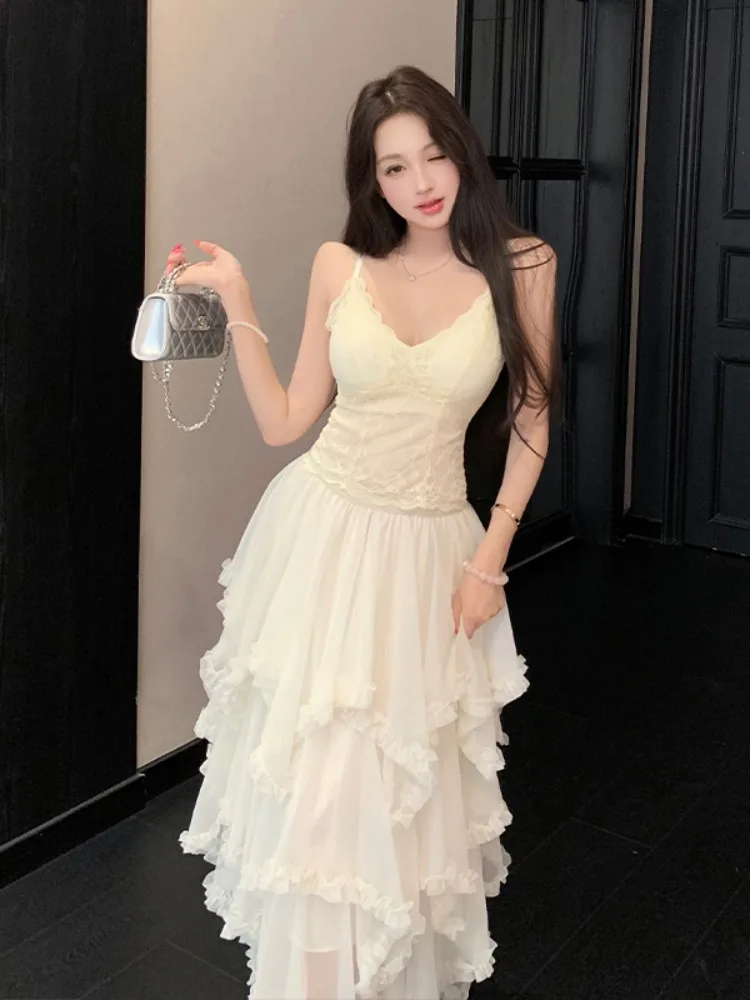 Summer New Design Lace Back Strap Women's Half Skirt Cake Skirt Puffy Net Gown Two-Piece Set Breathable Casual Leisure Suit
Summer New Design Lace Back Strap Women's Half Skirt Cake Skirt Puffy Net Gown Two-Piece Set Breathable Casual Leisure Suit