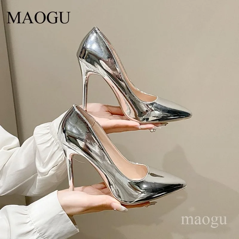 Pointed Toe Stiletto Heels Women's Patent Leather Pumps Shiny High Heel Dress Shoes for Party Slip on Sandalias De Mujer Size 34
Pointed Toe Stiletto Heels Women's Patent Leather Pumps Shiny High Heel Dress Shoes for Party Slip on Sandalias De Mujer Size 34