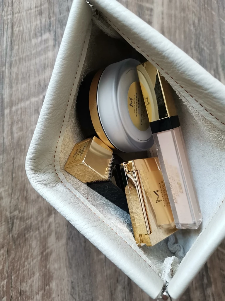 Auatic длинный кошелек из воловьей кожи с застежкой сверху, косметический клатч для телефона, многофункциональная эластичная сумка для хранения
Auatic длинный кошелек из воловьей кожи с застежкой сверху, косметический клатч для телефона, многофункциональная эластичная сумка для хранения