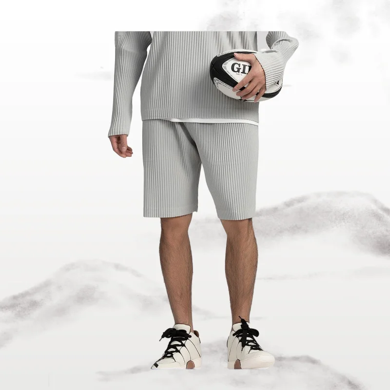 Miyake Pleated Five-point Pants Men's 2023 Summer New Loose Casual Sports Shorts Pleated Casual Shorts Men Jean Shorts
Miyake Pleated Five-point Pants Men's 2023 Summer New Loose Casual Sports Shorts Pleated Casual Shorts Men Jean Shorts
