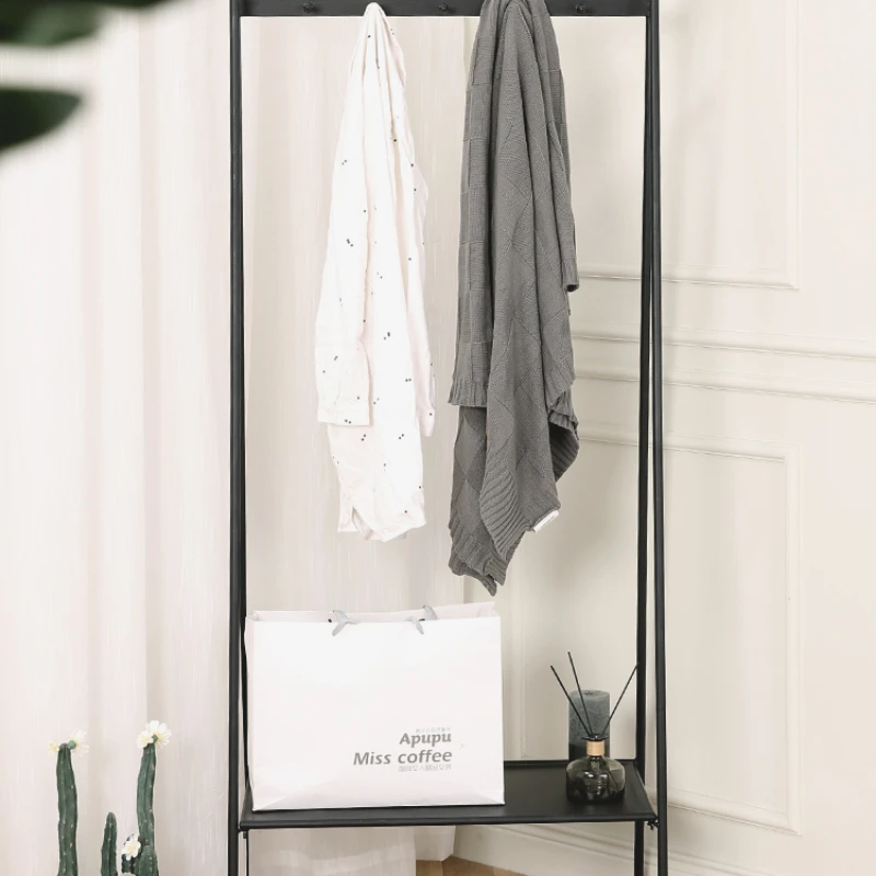 Nordic simple hanger floor hanger hanging clothes rack hanging bag rack home simple modern bedroom coat rack
Nordic simple hanger floor hanger hanging clothes rack hanging bag rack home simple modern bedroom coat rack