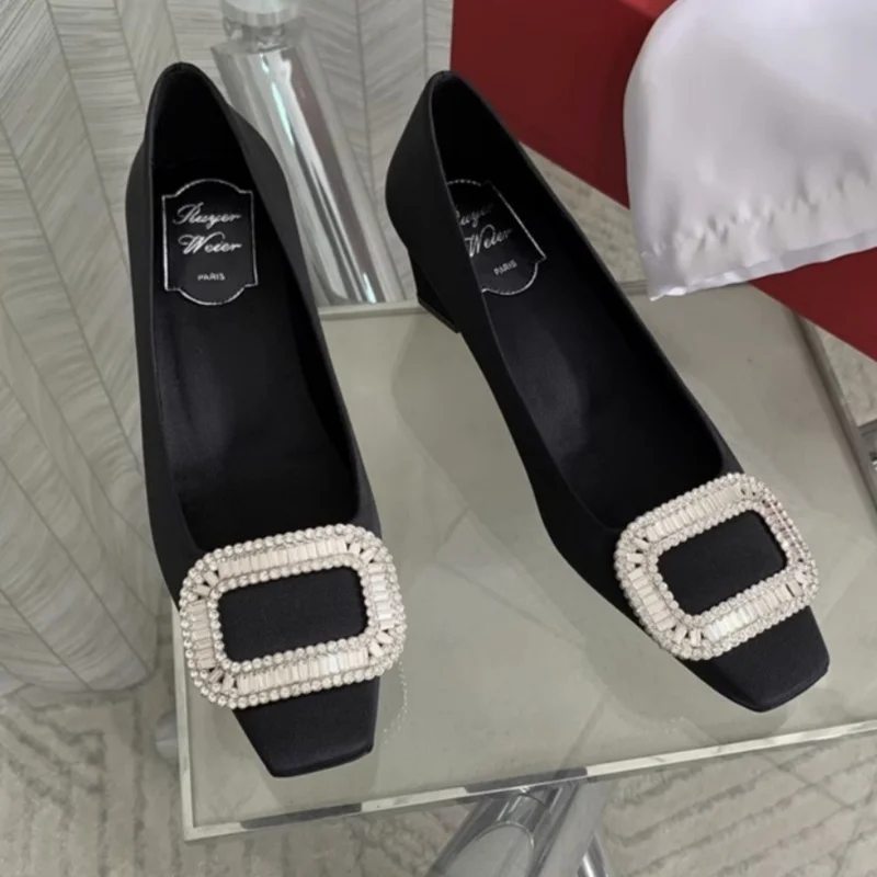 Women Sandals Summer New Slippers Pointed Toe Slingback Mules Shoes Woman Fashion Rhinestone Ladies High Heels Sexy Party Pumps
Women Sandals Summer New Slippers Pointed Toe Slingback Mules Shoes Woman Fashion Rhinestone Ladies High Heels Sexy Party Pumps