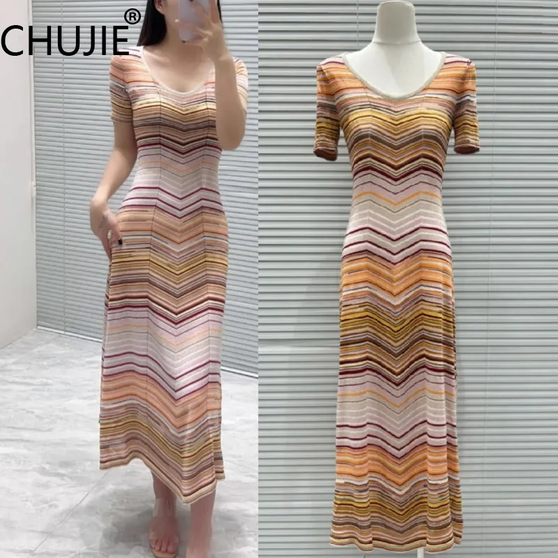 CHUJIE 2025 Summer Contrast Stripe Knit Dress Slim Fit Bodycon Round Neck Short Sleeve Long Elegant Dress
CHUJIE 2025 Summer Contrast Stripe Knit Dress Slim Fit Bodycon Round Neck Short Sleeve Long Elegant Dress