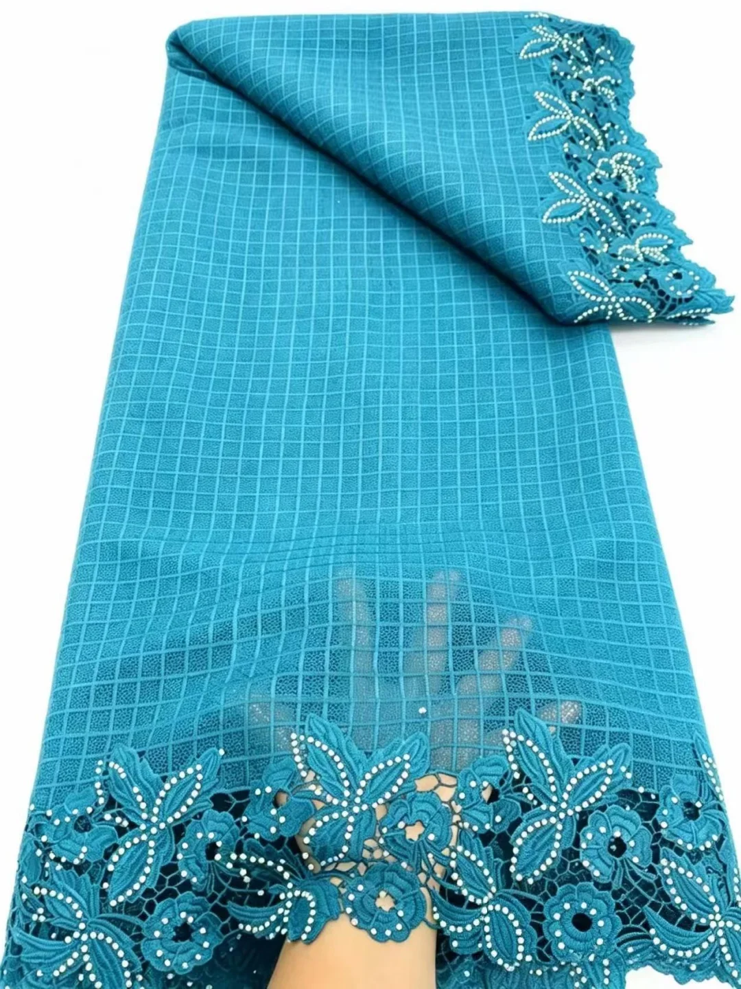 5 Yards Nigerian Guipure Cord Lace Fabric For Party Wedding Dress 2026 High Quality African Stoned Lace Fabric Dress Sewing
5 Yards Nigerian Guipure Cord Lace Fabric For Party Wedding Dress 2026 High Quality African Stoned Lace Fabric Dress Sewing
