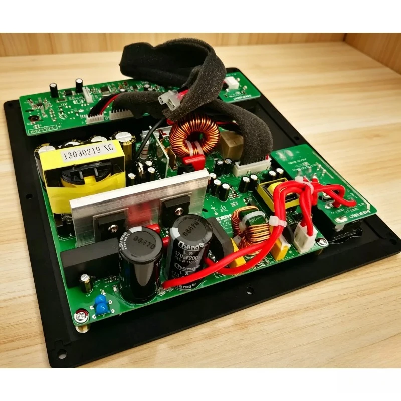 500W Class-D Digital Power Amplifier Subwoofer Audio Amplifier Professional Home Use
500W Class-D Digital Power Amplifier Subwoofer Audio Amplifier Professional Home Use