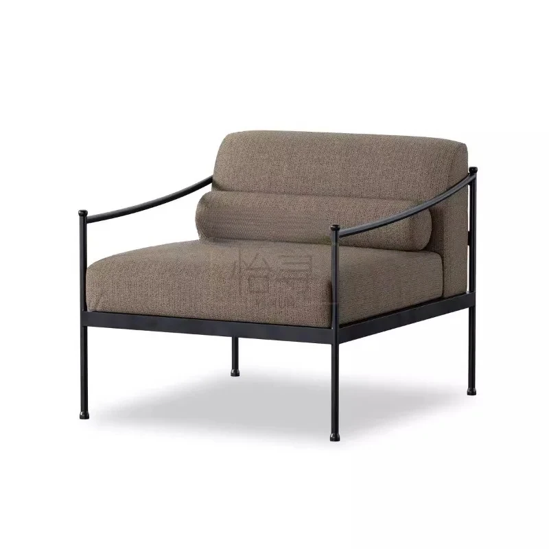Nordic light luxury leisure chair designer modern simple metal single chair cafe model room reception negotiation chair
Nordic light luxury leisure chair designer modern simple metal single chair cafe model room reception negotiation chair