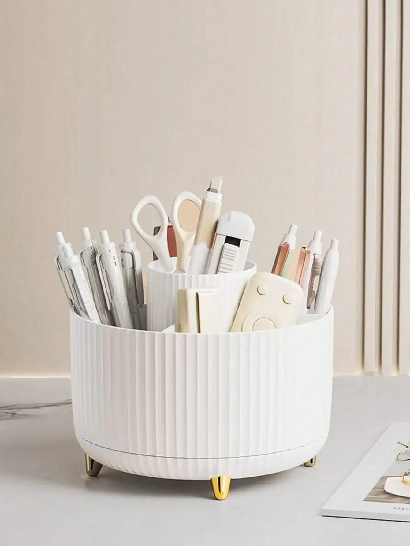 Rotating Pen Holder School Supply Organizer Cosmetic Storage Box Back-to-School Season Essential Makeup & Stationery Storage
Rotating Pen Holder School Supply Organizer Cosmetic Storage Box Back-to-School Season Essential Makeup & Stationery Storage