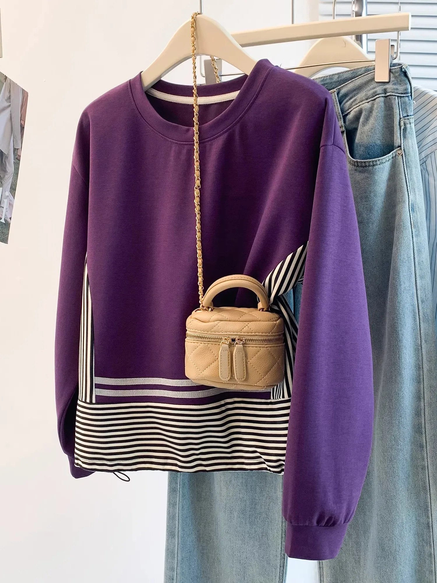 Slimming Effectiveness Casual Loose Fit Long Sleeve Hoodie Women's Autumn Winter Fashion Striped Patchwork Purple Sweatshirt
Slimming Effectiveness Casual Loose Fit Long Sleeve Hoodie Women's Autumn Winter Fashion Striped Patchwork Purple Sweatshirt