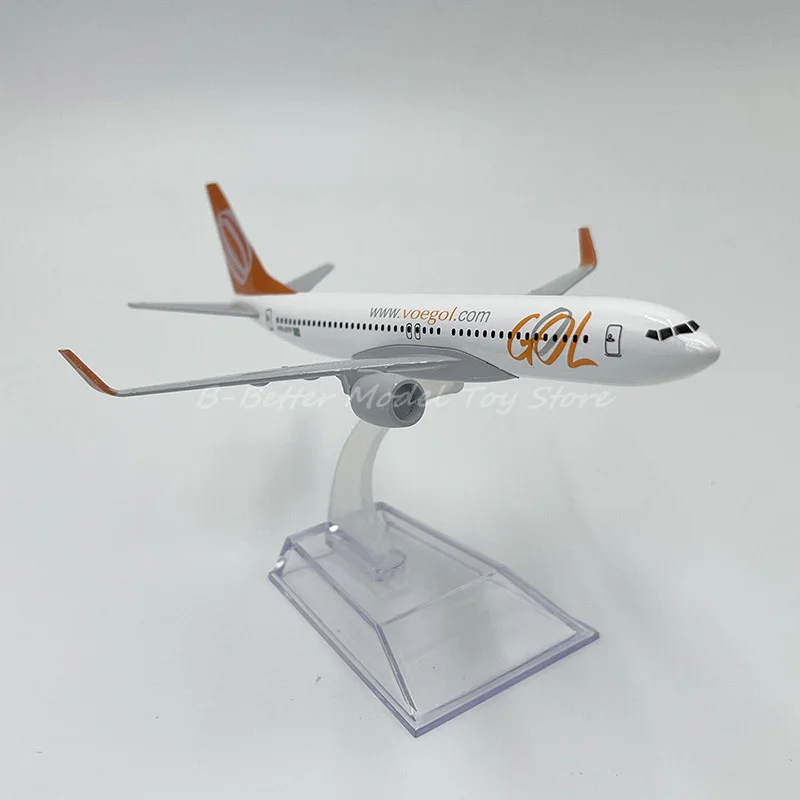 1:400 Diecast Model Plane Toy 16 cm Brazilian GOL Airlines Miniature Replica
1:400 Diecast Model Plane Toy 16 cm Brazilian GOL Airlines Miniature Replica