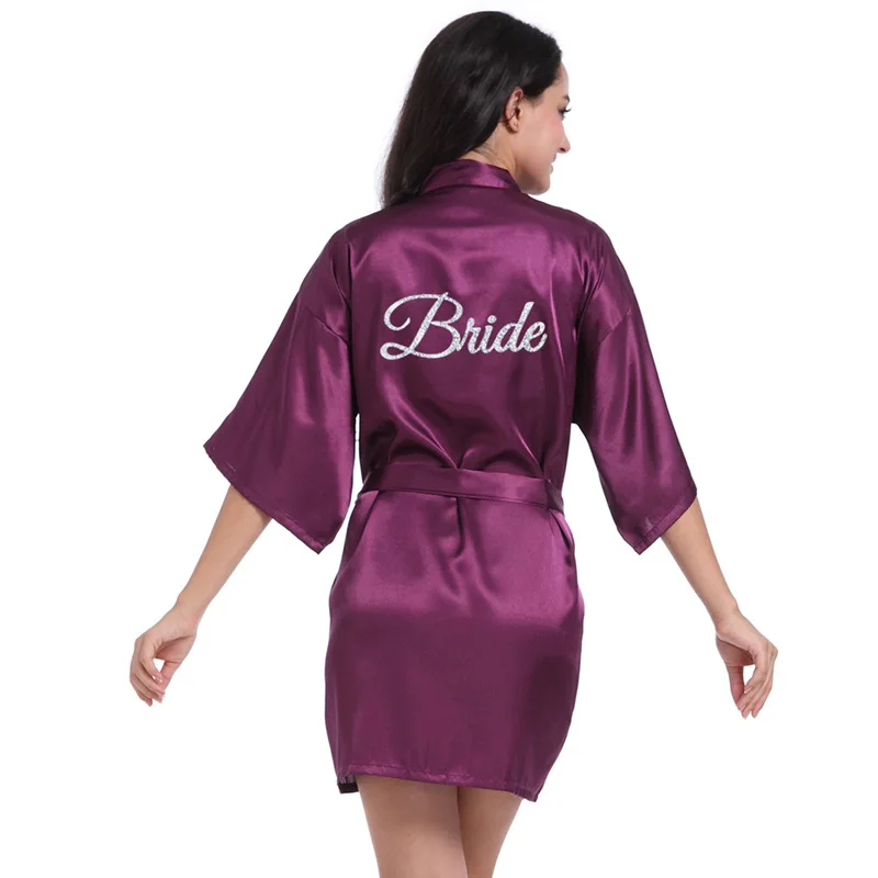 Wholesale Bride Silver Glitter Women Satin Kimono Robes For Wedding Party Short Bath Sleepwear Bathrobes T140
Wholesale Bride Silver Glitter Women Satin Kimono Robes For Wedding Party Short Bath Sleepwear Bathrobes T140