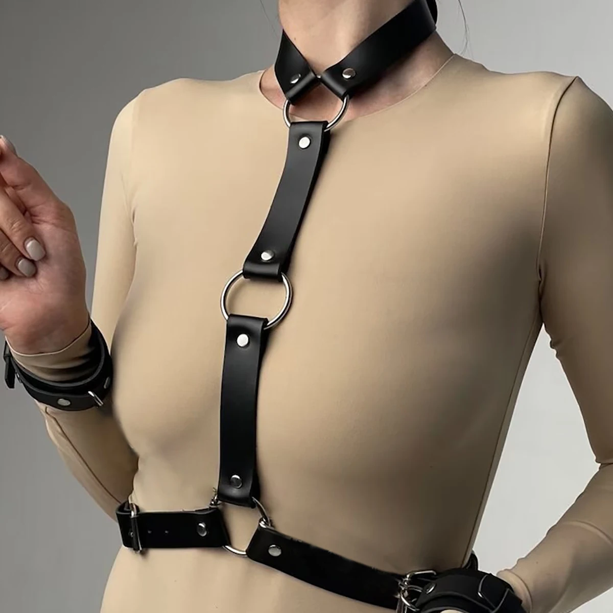 Sexy Bra Bondage Harness Pu Leather Chest Harness Suspenders Fetish Lingerie Decorative Goth Adult Dating Festival Accessorie
Sexy Bra Bondage Harness Pu Leather Chest Harness Suspenders Fetish Lingerie Decorative Goth Adult Dating Festival Accessorie