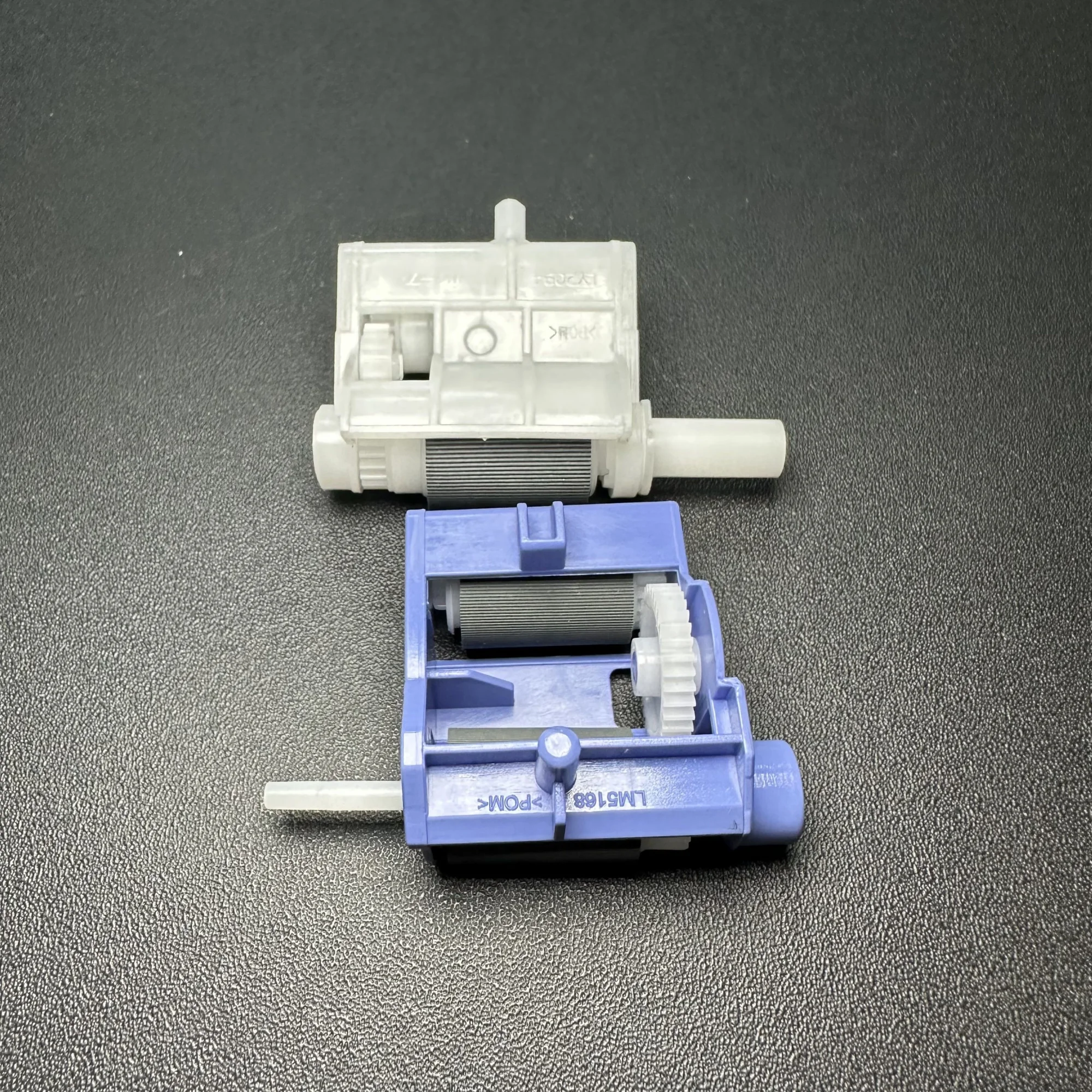 LM6753001 для Brother HL-5240 HL-5250 5420 8860 5250 Ролик подачи бумаги * 10
LM6753001 для Brother HL-5240 HL-5250 5420 8860 5250 Ролик подачи бумаги * 10