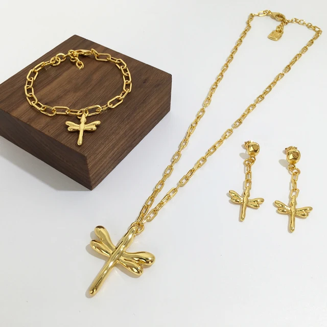 2023 New High Quality Fashion 925 Silver And Gold Dragonfly Earrings Necklace Bracelets Wholesale Free Shipping
2023 New High Quality Fashion 925 Silver And Gold Dragonfly Earrings Necklace Bracelets Wholesale Free Shipping