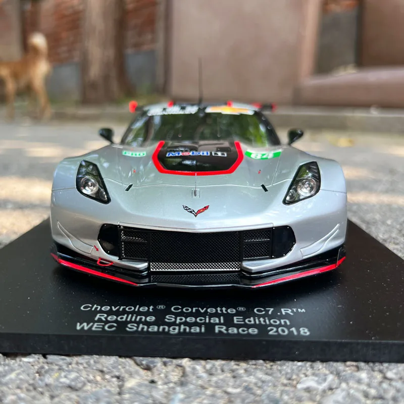 Оригинальная модель 1:18 от Spark Chevrolet Corvette C7.R Redline WEC Shanghai Race 2018, модель из смолы для дисплея, подарка и коллекции
Оригинальная модель 1:18 от Spark Chevrolet Corvette C7.R Redline WEC Shanghai Race 2018, модель из смолы для дисплея, подарка и коллекции