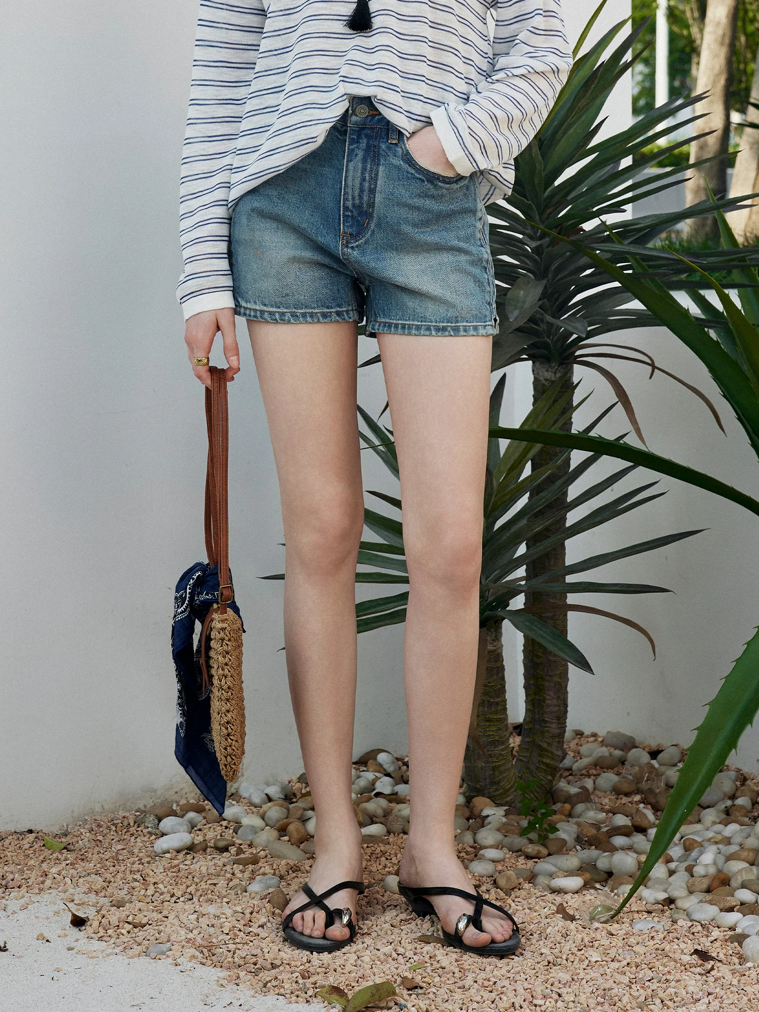 Waed Cotton Denim Fabric Retro Side S Insert Split Fit ort Jeans Casual Straight Leg l Waist ort Pants
Waed Cotton Denim Fabric Retro Side S Insert Split Fit ort Jeans Casual Straight Leg l Waist ort Pants