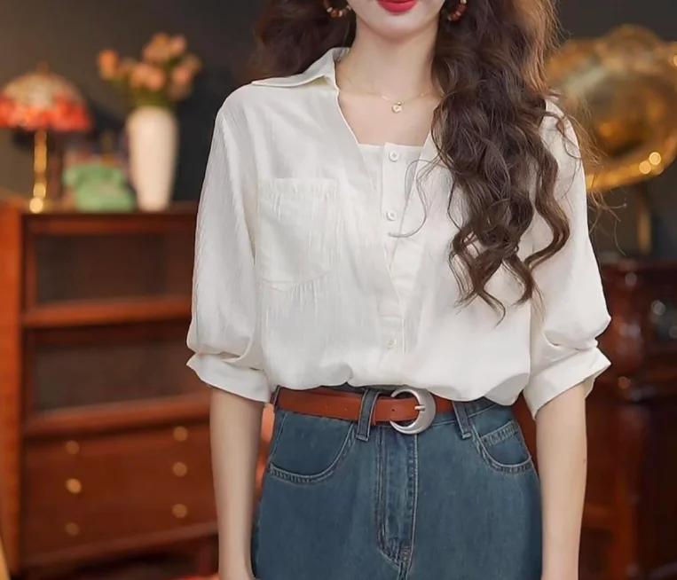 Women's Blouses 2025 Spring Summer Latest Retro Hong Kong Style Simple Solid Color Short Sleeve Shirt Summer Loose Slimming Top
Women's Blouses 2025 Spring Summer Latest Retro Hong Kong Style Simple Solid Color Short Sleeve Shirt Summer Loose Slimming Top