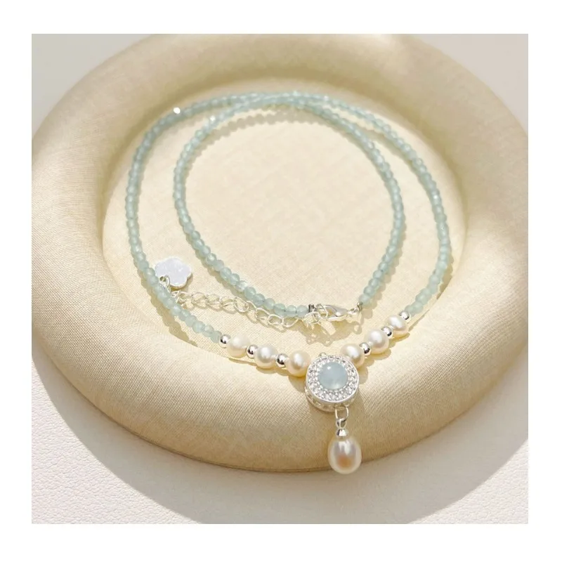Guofeng Exquisite Natural Stone Necklace Fashionable Versatile Bead String High-end Jewelry
Guofeng Exquisite Natural Stone Necklace Fashionable Versatile Bead String High-end Jewelry