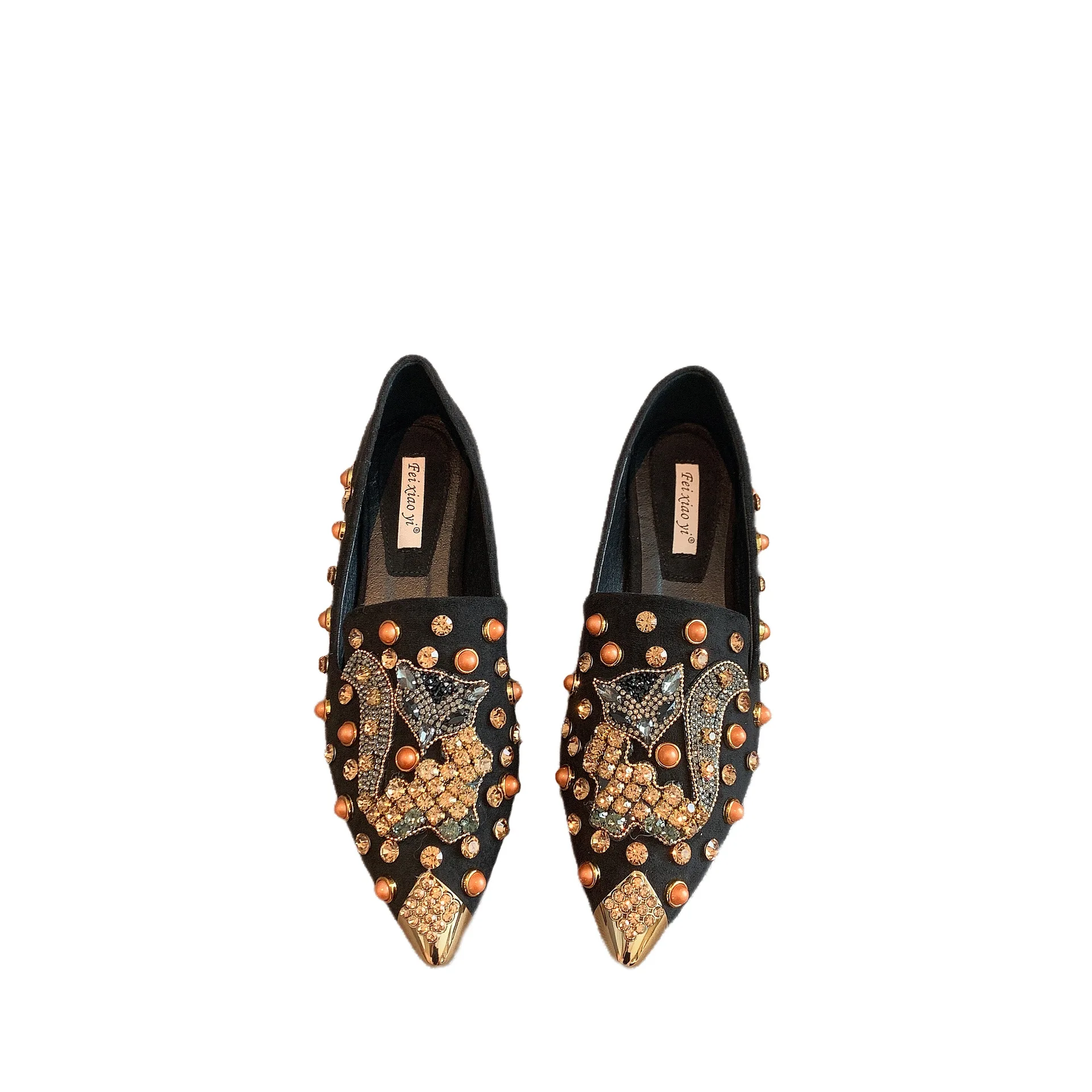 2026Одиночные туфли большого размера, женские осенние и корейские версии, глубокий рот, внутренняя часть, увеличивающая высоту, заклепки, стразы, девятихвостая лиса
2026Одиночные туфли большого размера, женские осенние и корейские версии, глубокий рот, внутренняя часть, увеличивающая высоту, заклепки, стразы, девятихвостая лиса