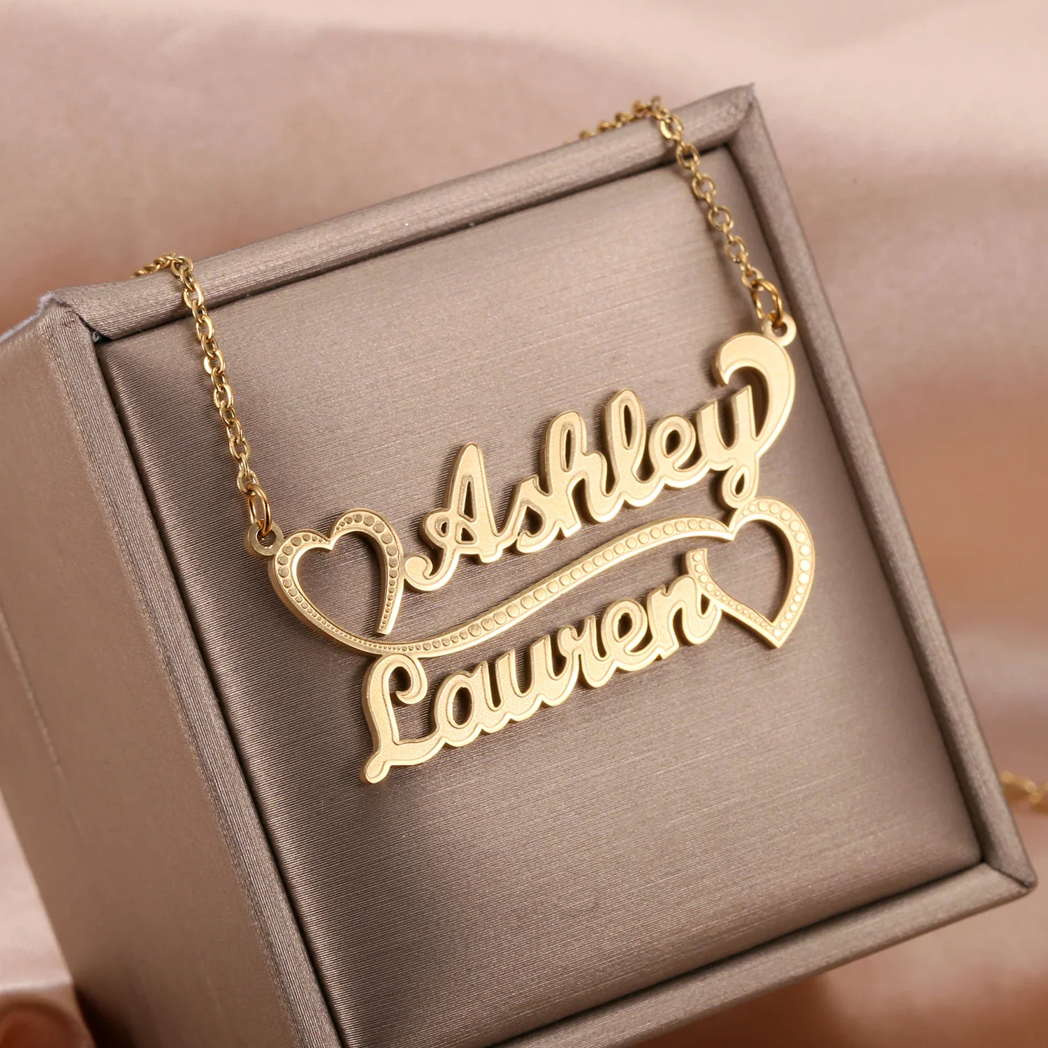 Luxury Custom Name Necklace Personalized Stainless Steel Cat Double Color Pendant Women's Jewelry Holiday Gift For Girlfriend
Luxury Custom Name Necklace Personalized Stainless Steel Cat Double Color Pendant Women's Jewelry Holiday Gift For Girlfriend