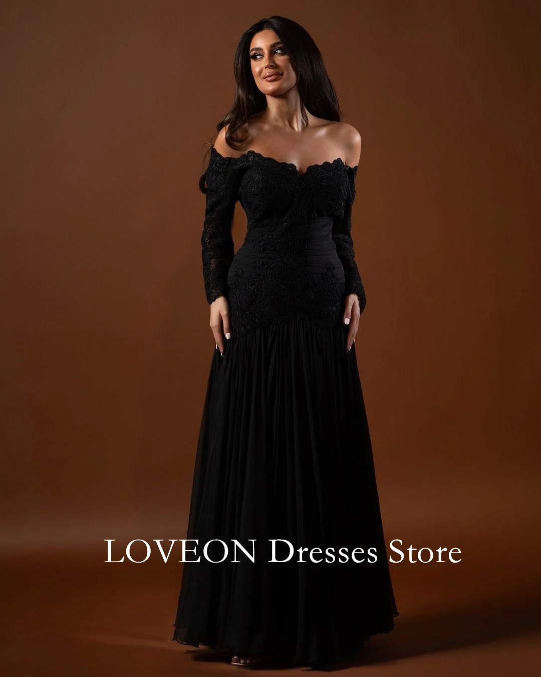 Off-Shoulder Lace Formal Evening Dresses Pleat Long Sleeves Mermaid فساتين سهرة Customized Elegant Prom Growns Party Women
Off-Shoulder Lace Formal Evening Dresses Pleat Long Sleeves Mermaid فساتين سهرة Customized Elegant Prom Growns Party Women