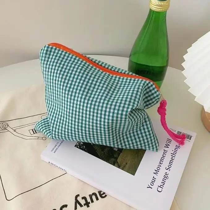 Color Block Plaid Fabric Zipper Pouch Set Travel Makeup Storage Bag Green
Color Block Plaid Fabric Zipper Pouch Set Travel Makeup Storage Bag Green