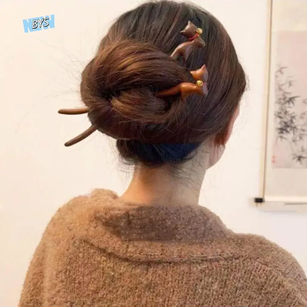 Retro Wooden Cat Hair Stick Headwear Korean Style Chinese Hanfu Style Hair Clip Bell Barrettes Cartoon Aniaml Hairpin Party
Retro Wooden Cat Hair Stick Headwear Korean Style Chinese Hanfu Style Hair Clip Bell Barrettes Cartoon Aniaml Hairpin Party