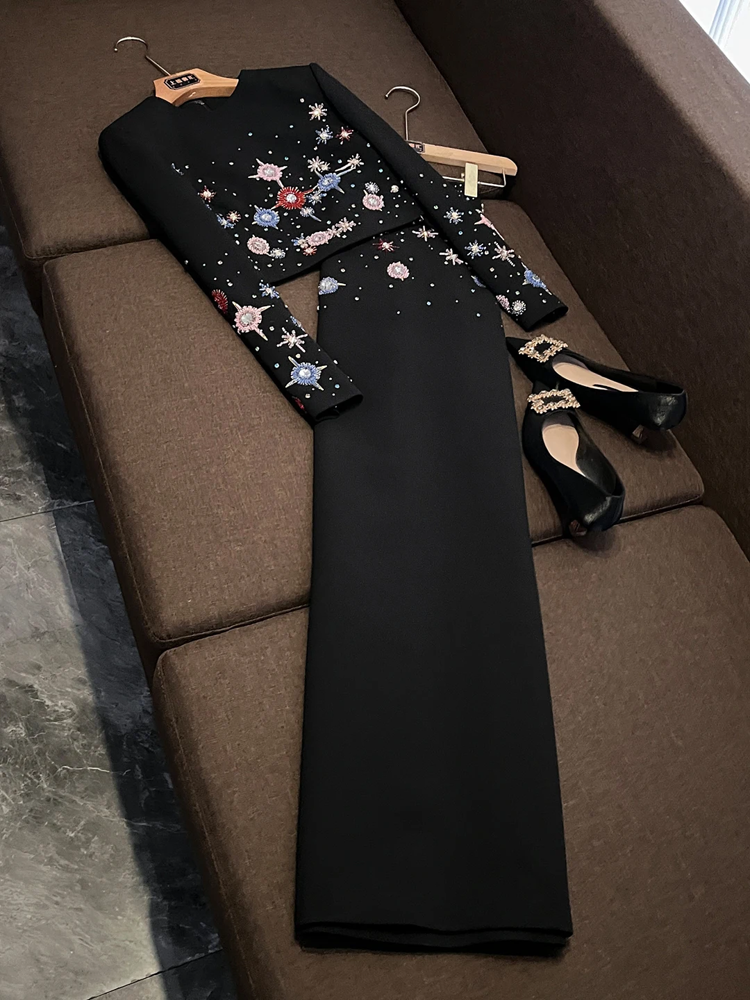 Elegant Tailored High Waist Handmade Beaded Dress Set Summer 2026 Fashionable Slim Fit Two-Piece Suit for Women's Evening
Elegant Tailored High Waist Handmade Beaded Dress Set Summer 2026 Fashionable Slim Fit Two-Piece Suit for Women's Evening