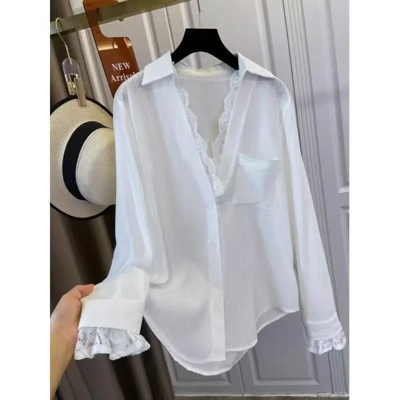 Luxury White Fake Two Pieces Lace Patchwork Shirt Long Sleeve Loose Blouse Office Lady Spring Autumn Outerwear Women's Clothing
Luxury White Fake Two Pieces Lace Patchwork Shirt Long Sleeve Loose Blouse Office Lady Spring Autumn Outerwear Women's Clothing