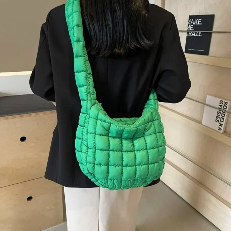 Gorgeous Campus Style Portable Casual Underarm Ladies Maillard Style JK Bag Female Bag Suitable On A Museum Visit
Gorgeous Campus Style Portable Casual Underarm Ladies Maillard Style JK Bag Female Bag Suitable On A Museum Visit