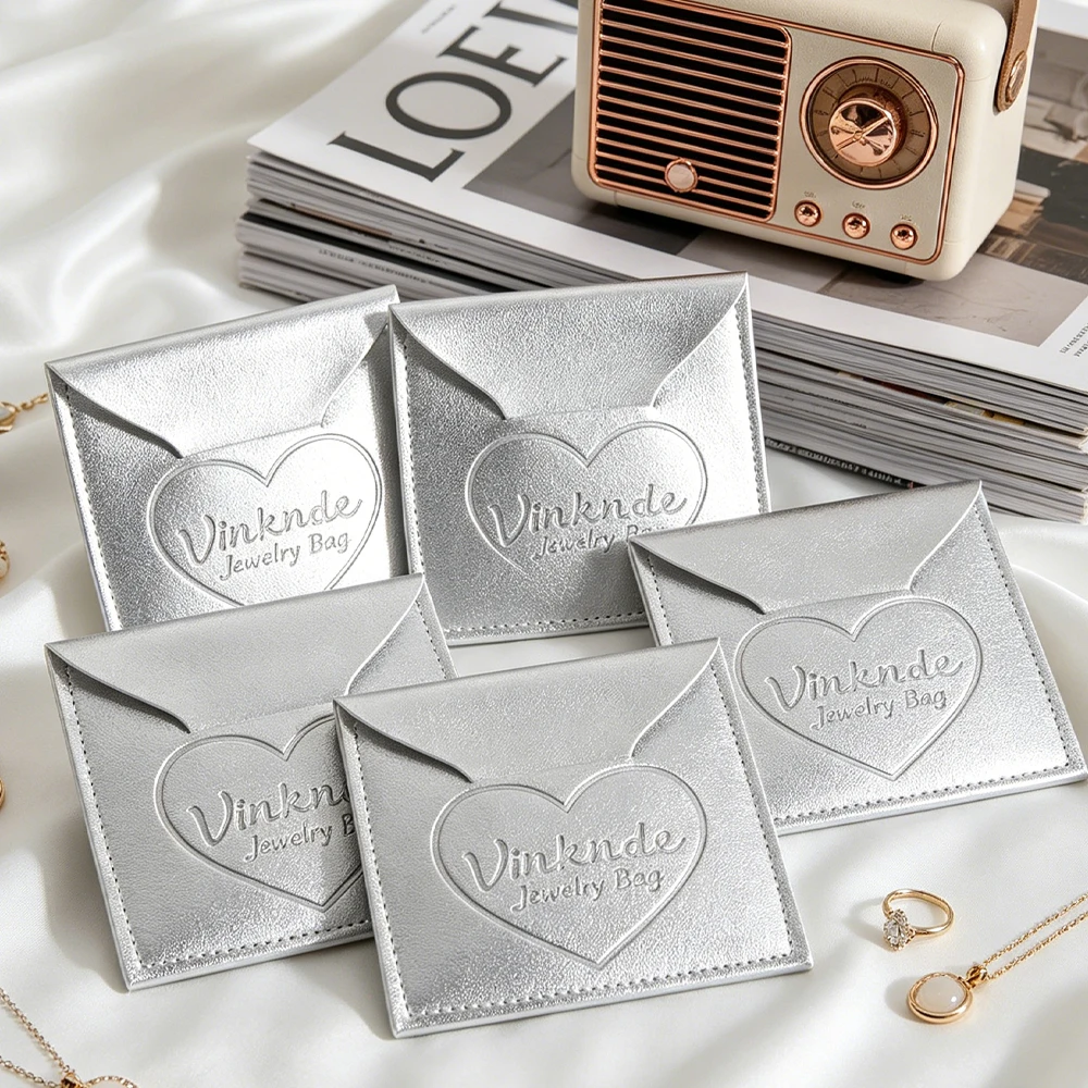 100Pcs Custom Logo Silver Leather Jewelry Bag Ring Studs Earrings Bracelet Pendant Coin Oil Organizer Pouch Gift Storage Pouch
100Pcs Custom Logo Silver Leather Jewelry Bag Ring Studs Earrings Bracelet Pendant Coin Oil Organizer Pouch Gift Storage Pouch