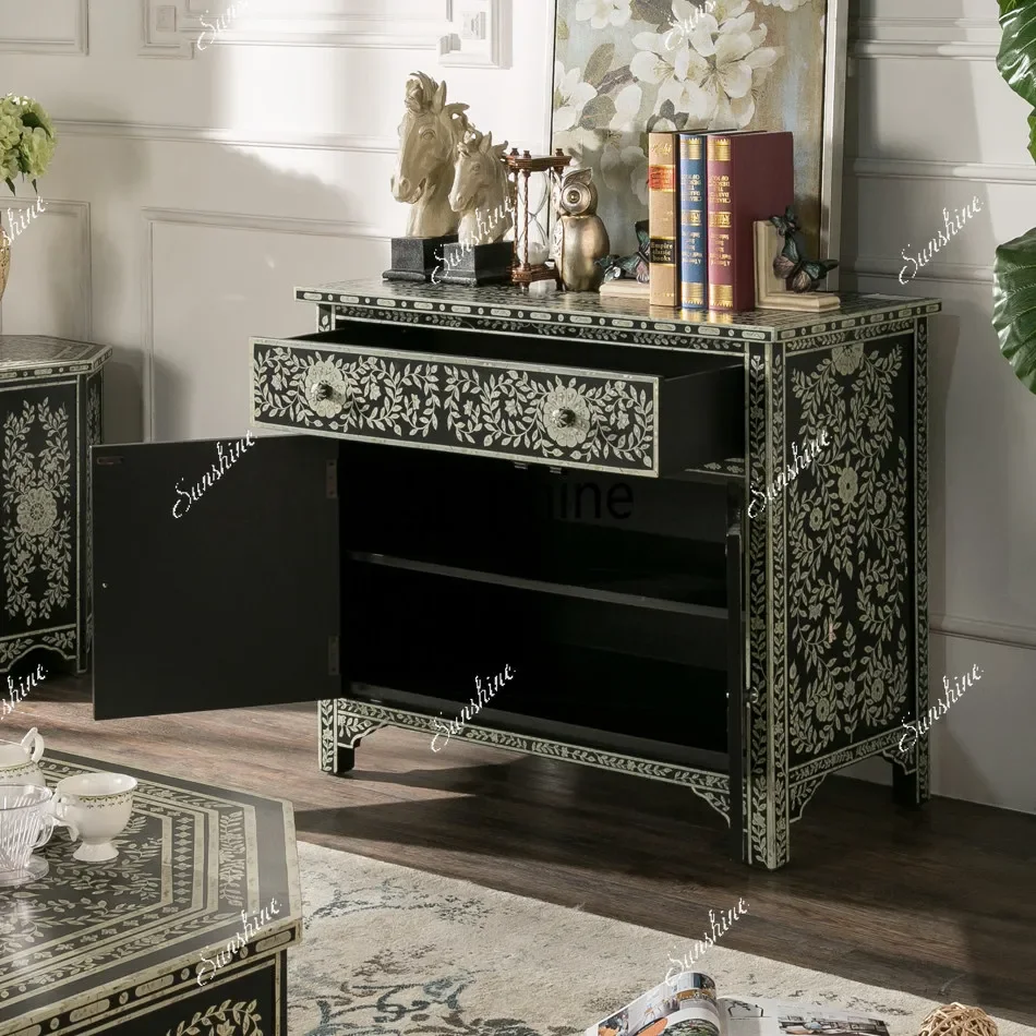 New Chinese retro hand-painted classical locker
New Chinese retro hand-painted classical locker