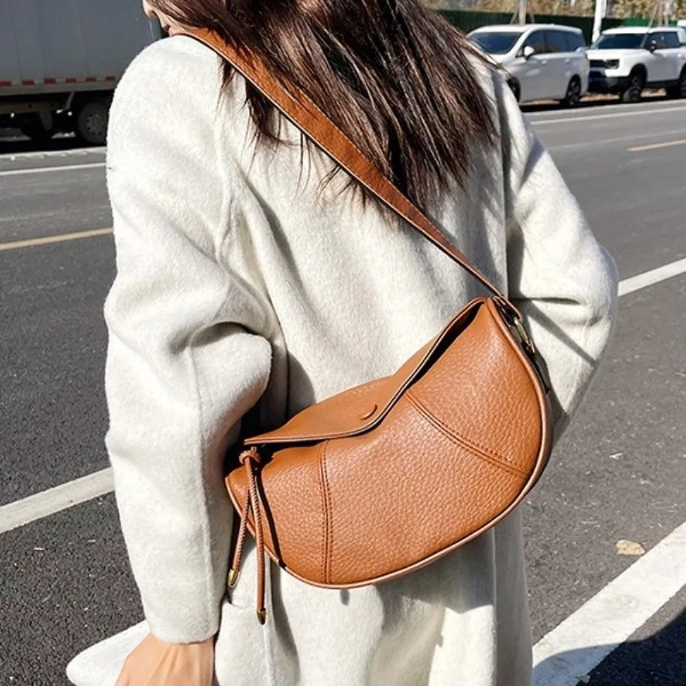 Versatile Dumpling Shaped Crossbody Bag Casual Zipper Oblique Span Bag PU Solid Color Soft Leather Shoulder Bag Women's Fashion
Versatile Dumpling Shaped Crossbody Bag Casual Zipper Oblique Span Bag PU Solid Color Soft Leather Shoulder Bag Women's Fashion