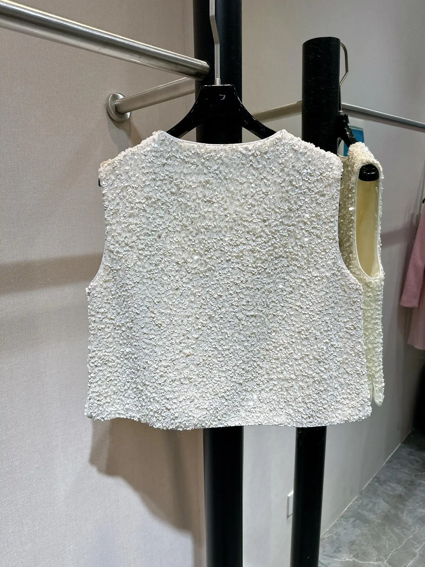 2024 Women's Clothing Stylish high quality sequined vest Spring Summer New No.51
2024 Women's Clothing Stylish high quality sequined vest Spring Summer New No.51