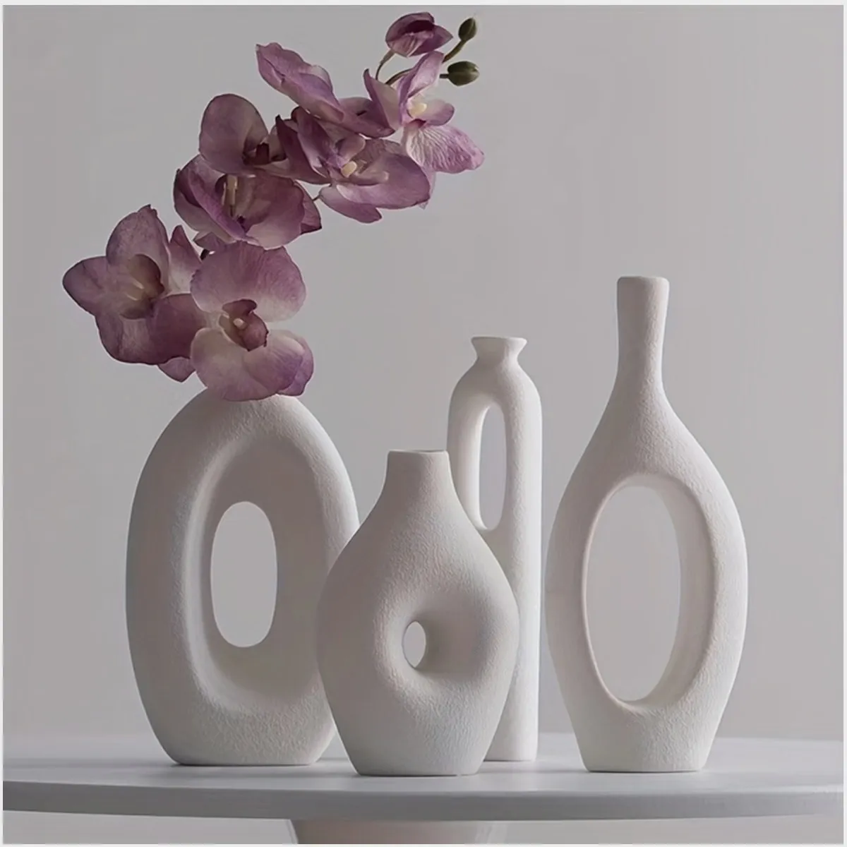Boho White Ceramic Vase Set – 4-Piece Handcrafted Table Decor for Weddings, Banquets, Festivals, Christmas & Home Styling | Matt
Boho White Ceramic Vase Set – 4-Piece Handcrafted Table Decor for Weddings, Banquets, Festivals, Christmas & Home Styling | Matt