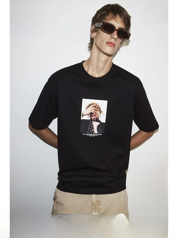 Футболка H&M из дышащего хлопка с принтом, свободного кроя, весенняя, плотная, повседневная, с круглым вырезом, 100% хлопок, парная модель
Футболка H&M из дышащего хлопка с принтом, свободного кроя, весенняя, плотная, повседневная, с круглым вырезом, 100% хлопок, парная модель