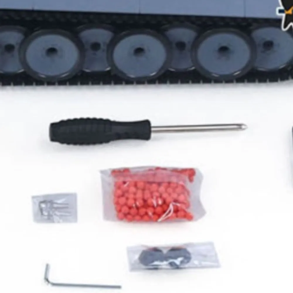 Heng Long 1/16 RC Tank 7.0 Tiger I Plastic Radio Control Tanks Model 3818 W/ 360° Turret Barrel Recoil Remoted Panzer Toys
Heng Long 1/16 RC Tank 7.0 Tiger I Plastic Radio Control Tanks Model 3818 W/ 360° Turret Barrel Recoil Remoted Panzer Toys