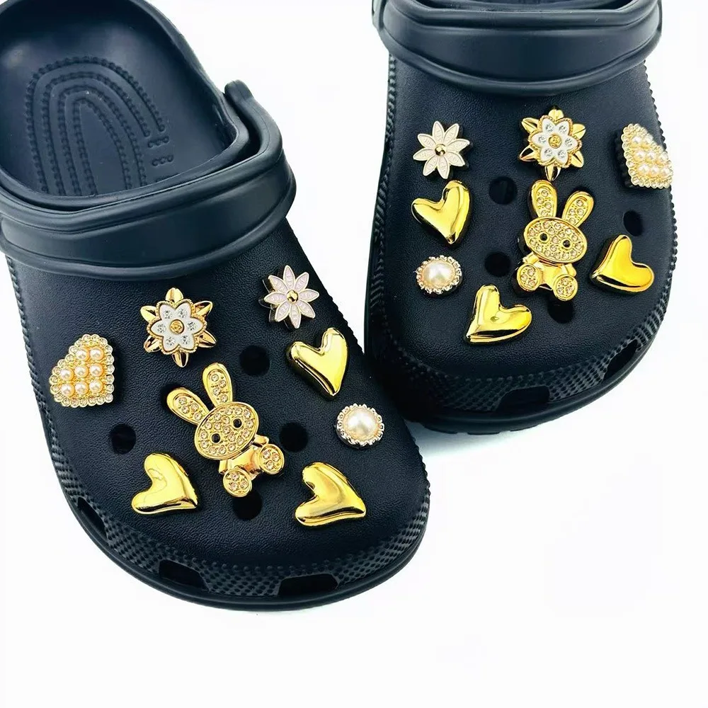 16PCS Summer Fashion Shoe Charm Set Accessories for Sandals Clogs Shoe Buckle Rabbit Heart Shaped Flower DIY Shoes Decoration
16PCS Summer Fashion Shoe Charm Set Accessories for Sandals Clogs Shoe Buckle Rabbit Heart Shaped Flower DIY Shoes Decoration